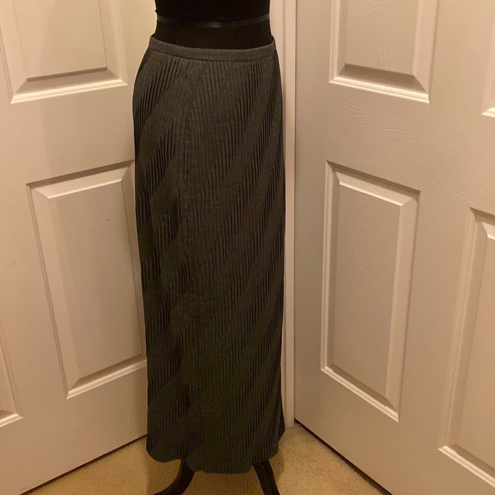 Cache maxi Skirt. - Picture 4 of 9